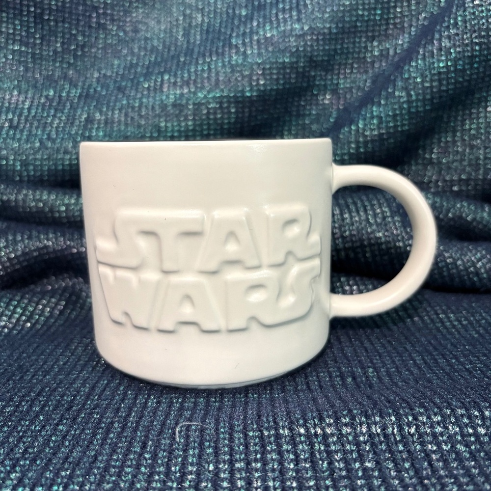 Star Wars Logo Mug - 17oz Stoneware - NWT